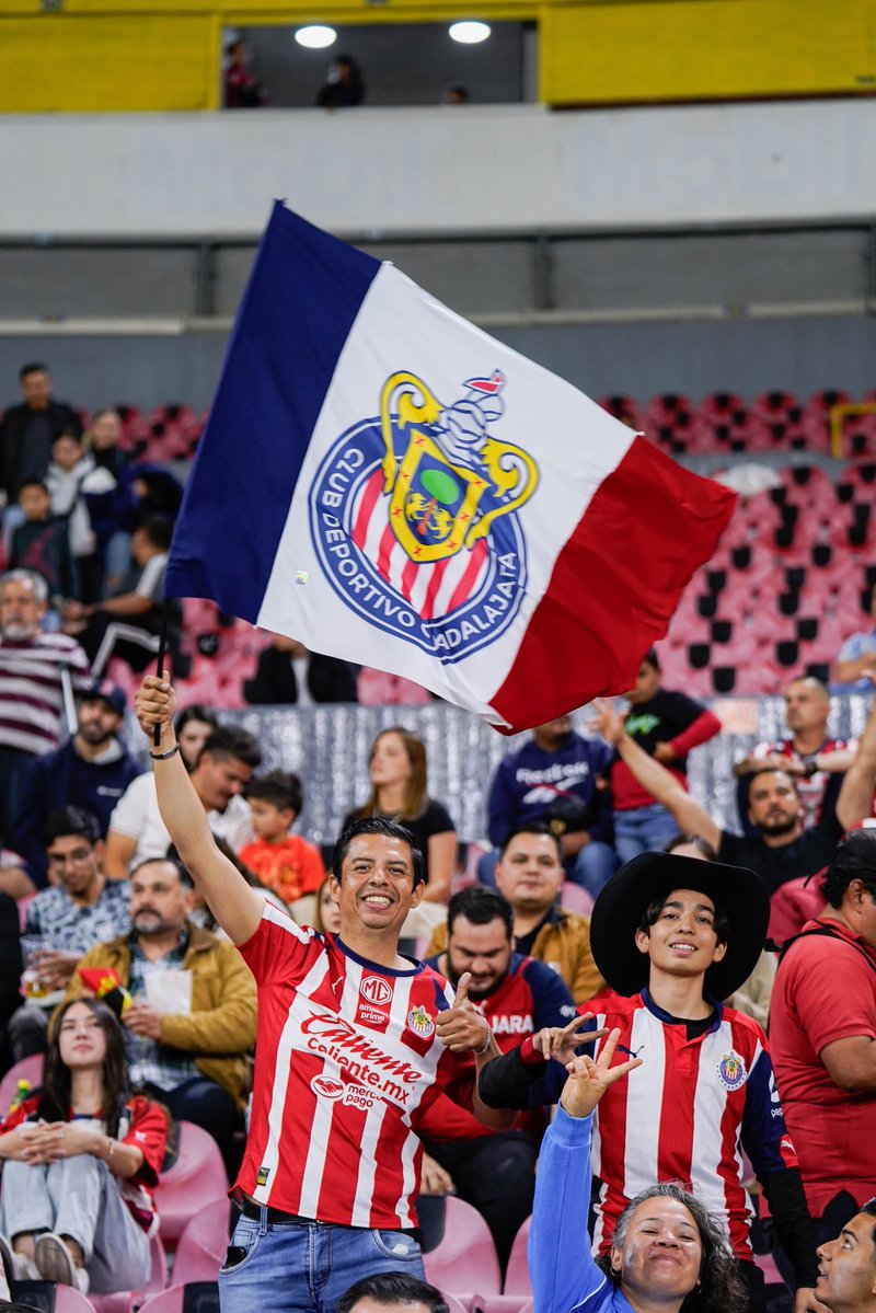 CHIVAS tweet media