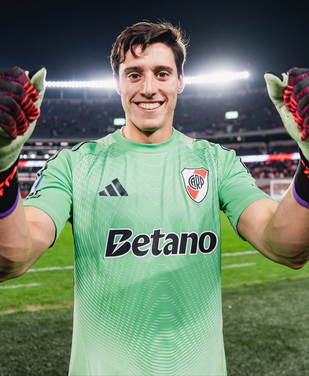 Emiliano Paludi tweet media