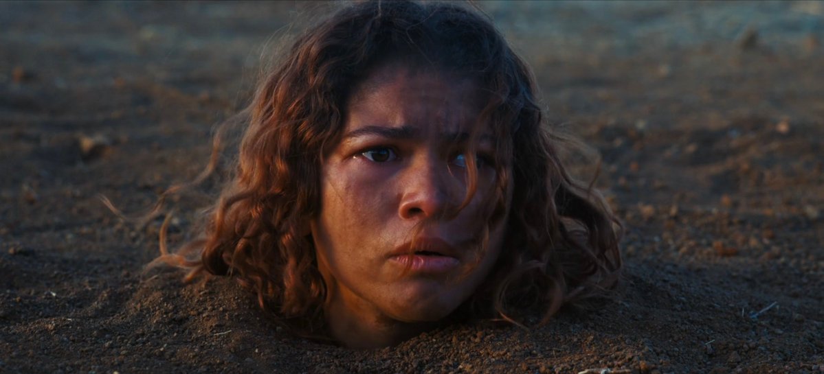 Many will disagree, but season 3 of Euphoria is more interesting than season 2.