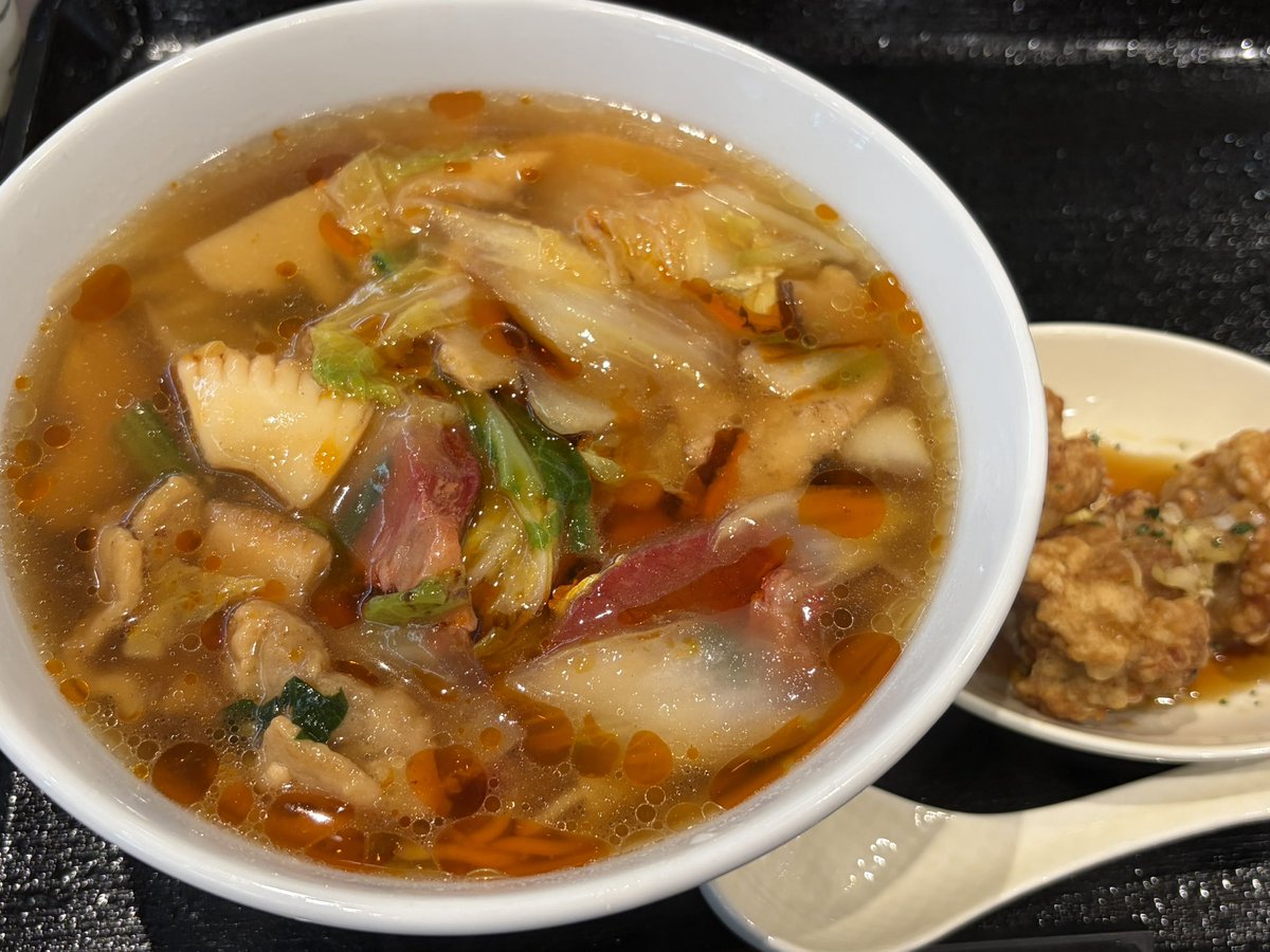 Giabbit3026's tweet photo. やっぱ南国酒家は旨い https://t.co/jutku02QUy