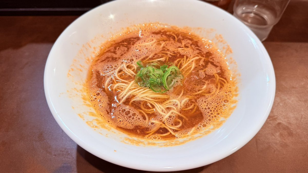 CampSute's tweet photo. 横浜ラーメン🍜
「RAMEN KAIBUTSU」さん
海老出汁スープが最高に美味かった！ https://t.co/EdGqFbDBKV