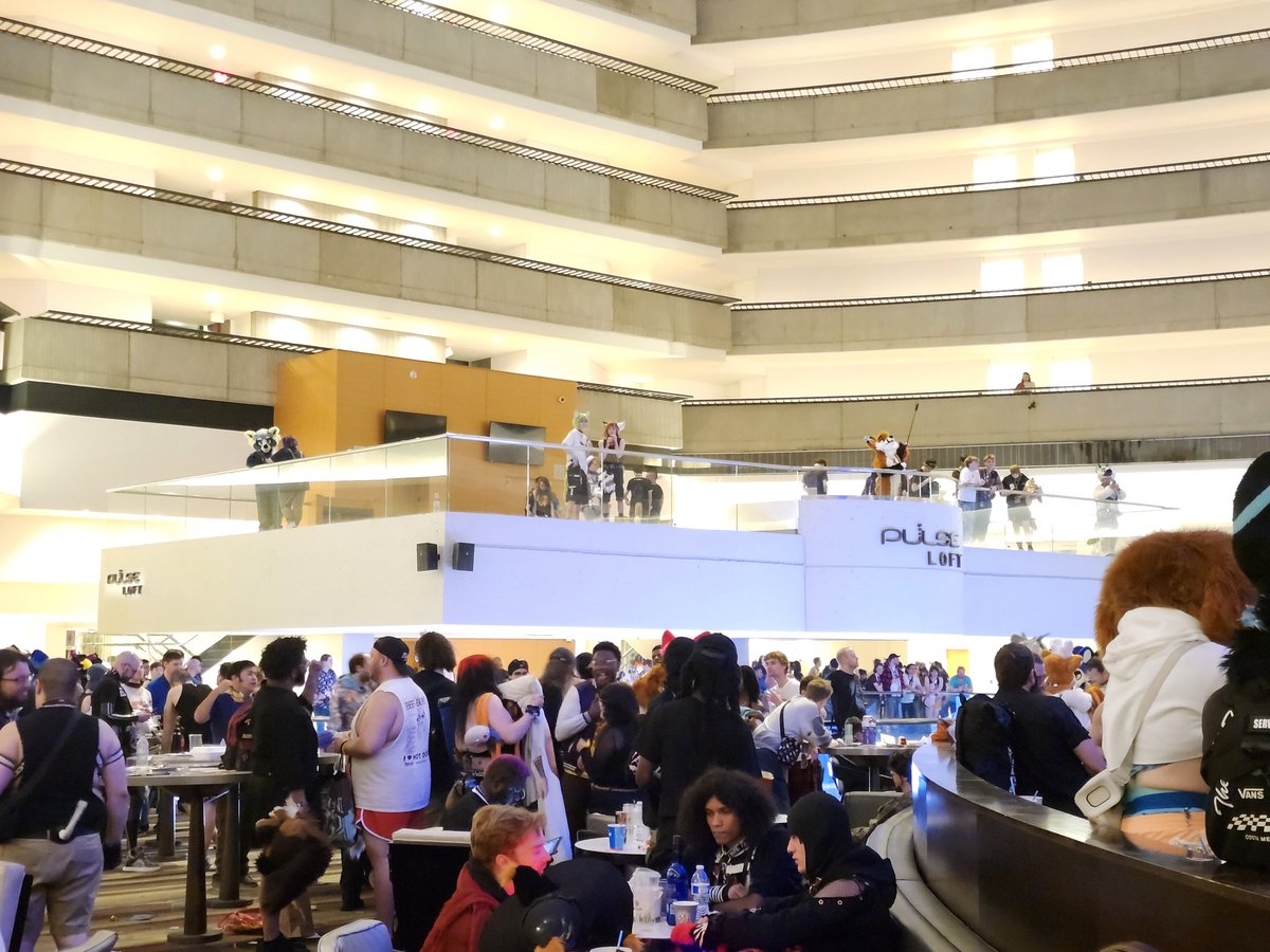DaRedPanda3's tweet photo. THEY FUCKING KILLED HIM #FWA https://t.co/3hySx6XVmk