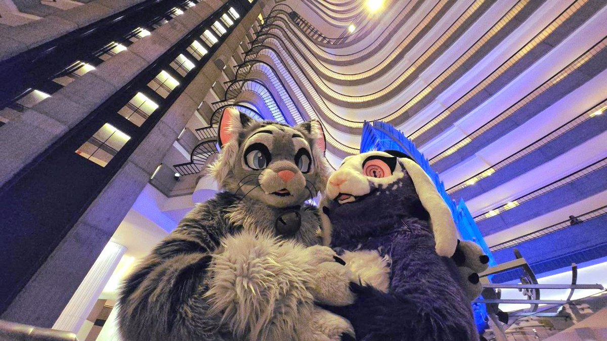 Whiskers_Kitteh's tweet photo. Another year, another amazing FWA!!! Glad I got to share it with my wonderful goat girlfriend 💜🐐 @TheDrabDemon

📷: @aristoth25 https://t.co/O4ph5ZaCZ1