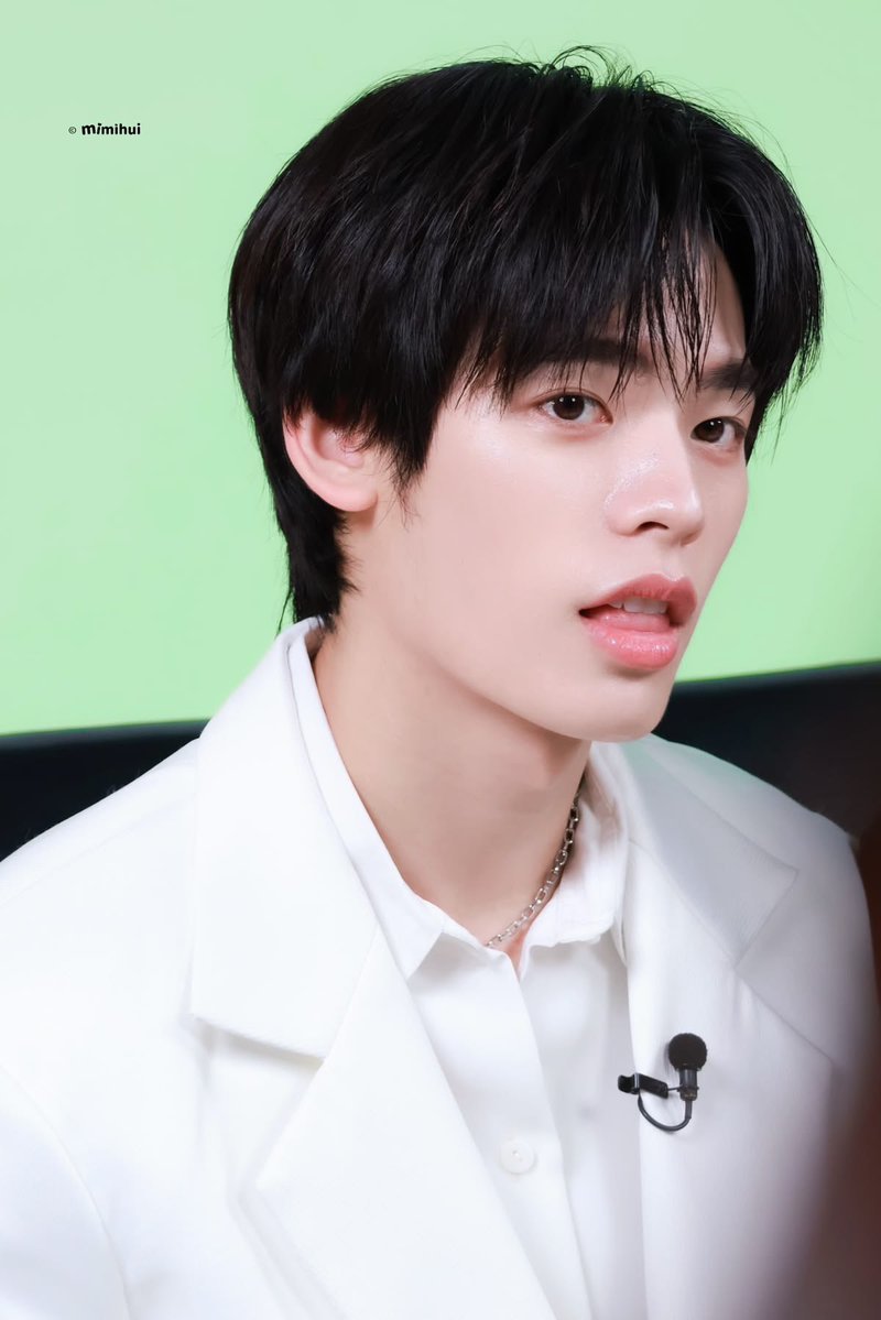 k-ya 🐼 ⸝⸝ luat tweet media