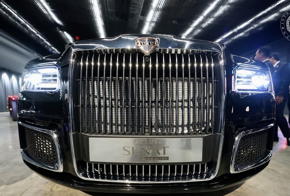 KL_Reporter's tweet photo. Malaysian King Sultan Ibrahim has acquired a Russian-made limousine the 'Aurus Senat', usually used by Russia’s top leadership including President Vladimir Putin as official state car.

The acquisition symbolises the close ties between Malaysia and the Russian Federation.

X-SISI https://t.co/ESQukw7lm8