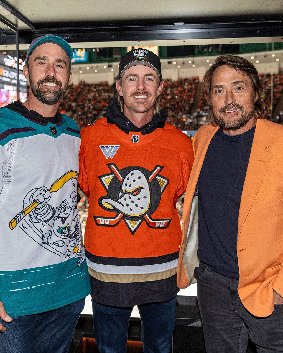 x - Anaheim Ducks tweet media
