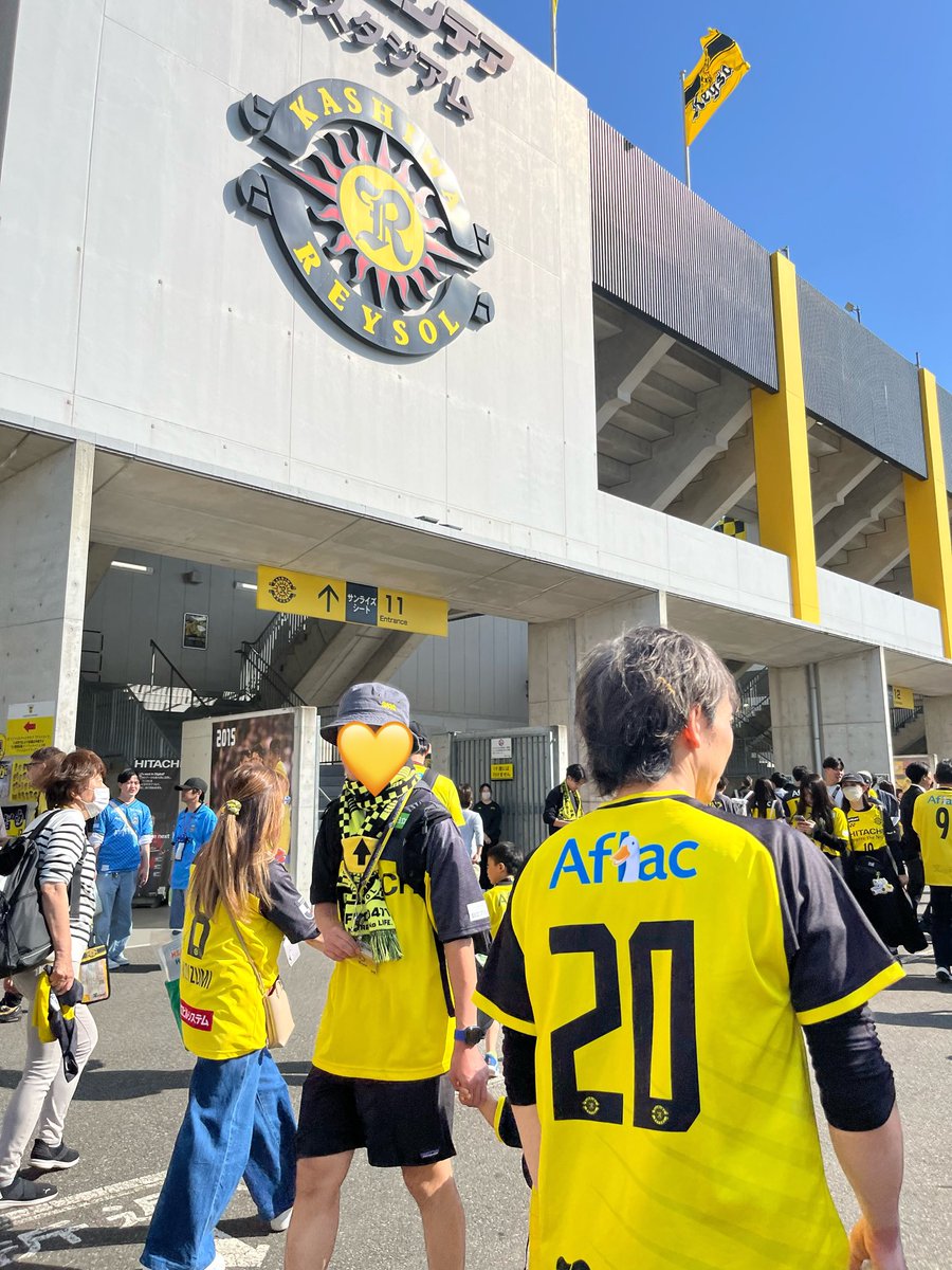 Harboringaforce's tweet photo. 2026.5.10  vs川崎フロンターレ

仕事抜け出し応援し、垣田と汰木を連れて帰ります

柏に向かう途中、ガンバサポに会い、
『勝てよ頑張れよ楽しめよ』って言われて
うれしかったな💛🖤 https://t.co/Glos8XEPz4