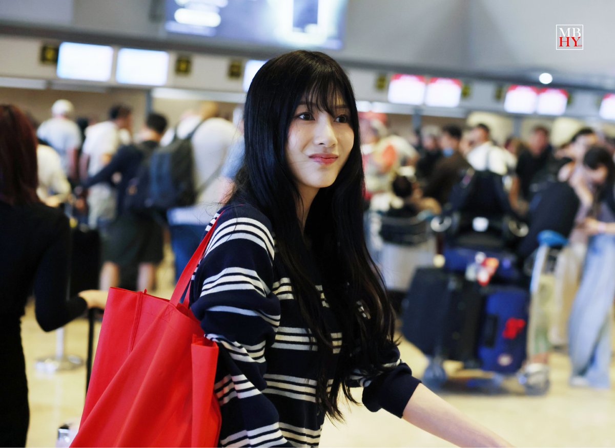 Mostbeautifulhayoung tweet media