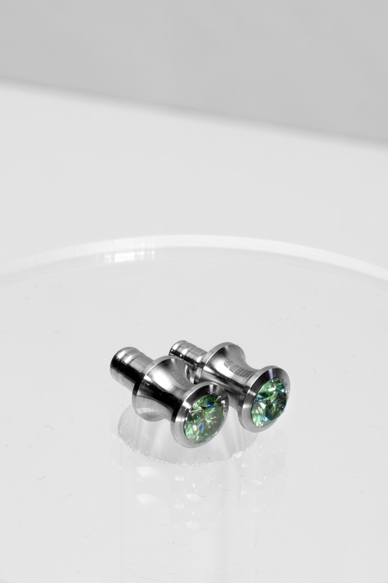 ddhifi_com's tweet photo. 🎧 ddHiFi × MOONDROP | Memory 4.4 Planar IEM – Official Launch

True sound, true comfort, true classic.

Meet your new daily audiophile companion: ddHiFi Memory 4.4 – ultra-slim, ultra-powerful planar IEMs co-developed with MOONDROP, built for pure, immersive high-fidelity listening.

🌟 Highlights
· 13mm ultra-linear planar driver – 4× efficiency vs standard dynamic drivers, 10× vs ordinary 14.5mm planar units, ultra-low distortion even at high dynamics
· Dual premium versions
AL4.4: Aviation aluminum alloy, lightweight ~25g, all-day comfort for commutes & long listening
Pd4.4: Pure copper + palladium plating, solid feel, superior noise isolation, luxury durability
· Audiophile-tuned acoustics – redesigned vents, custom shielded cable, wide source compatibility, 4.4mm balanced plug for clean, detailed playback
· Retro classic design – premium build, ergonomic fit, includes vintage-style microfiber case with YKK zippers

🎁 LAUNCH EXCLUSIVE GIFT
First 100 orders ONLY
✅ FREE custom moissanite diamond dustcap (3.5mm + 4.4mm included)

Experience hi-fi sound without compromise.

👉 Buy Now: 
Memory AL4.4($159.99): https://t.co/uDKxe90iBT
Memory Pd4.4($189.99): https://t.co/Nd02tWHpiM

Tap “Shop Now” & elevate your music journey.

#ddHiFi #MOONDROP #Memory44 #PlanarIEM #AudiophileEssentials #HiFiAudio #NewLaunch