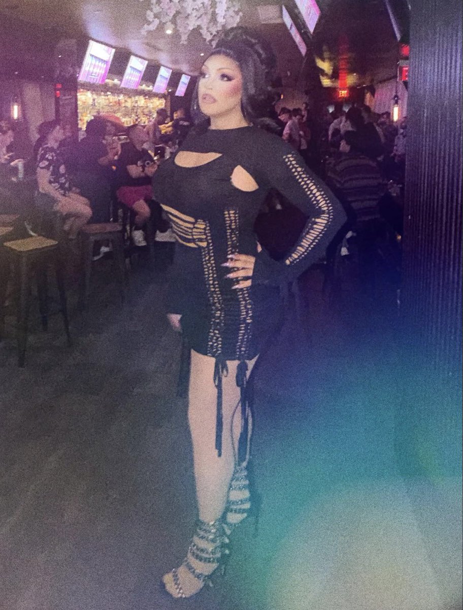 Drag Crave tweet media