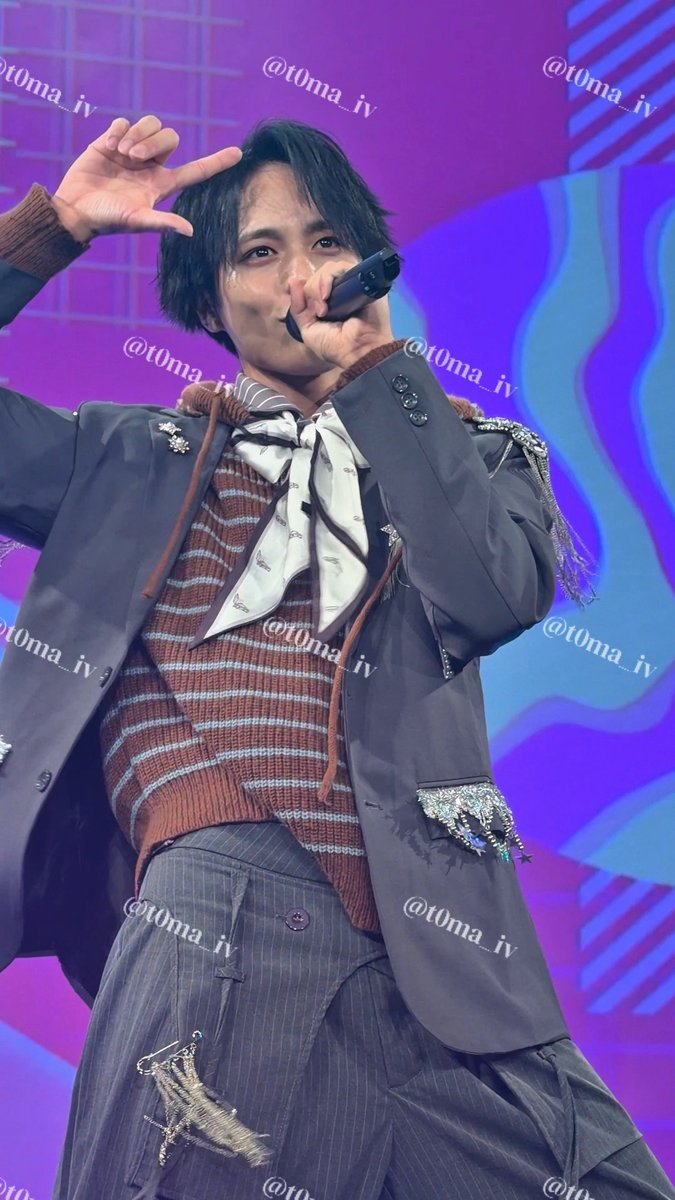 けん tweet media