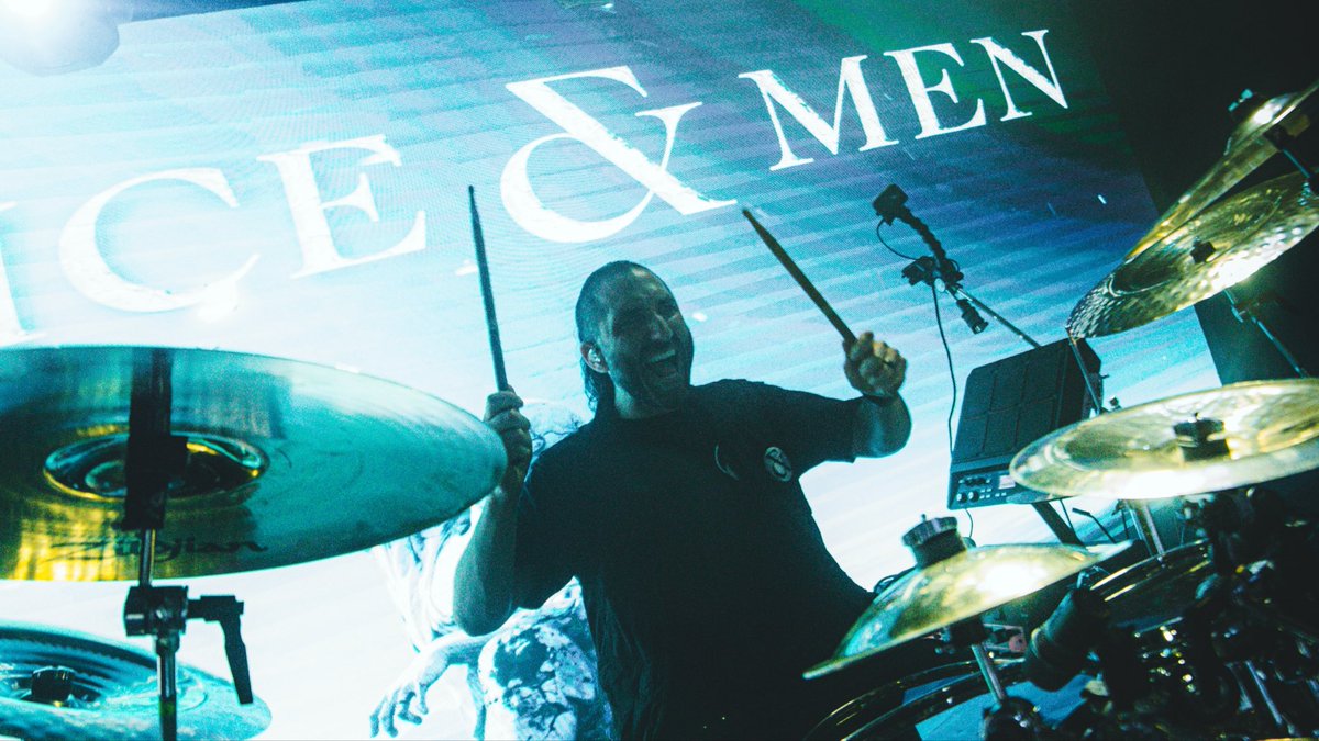 Of Mice & Men tweet media