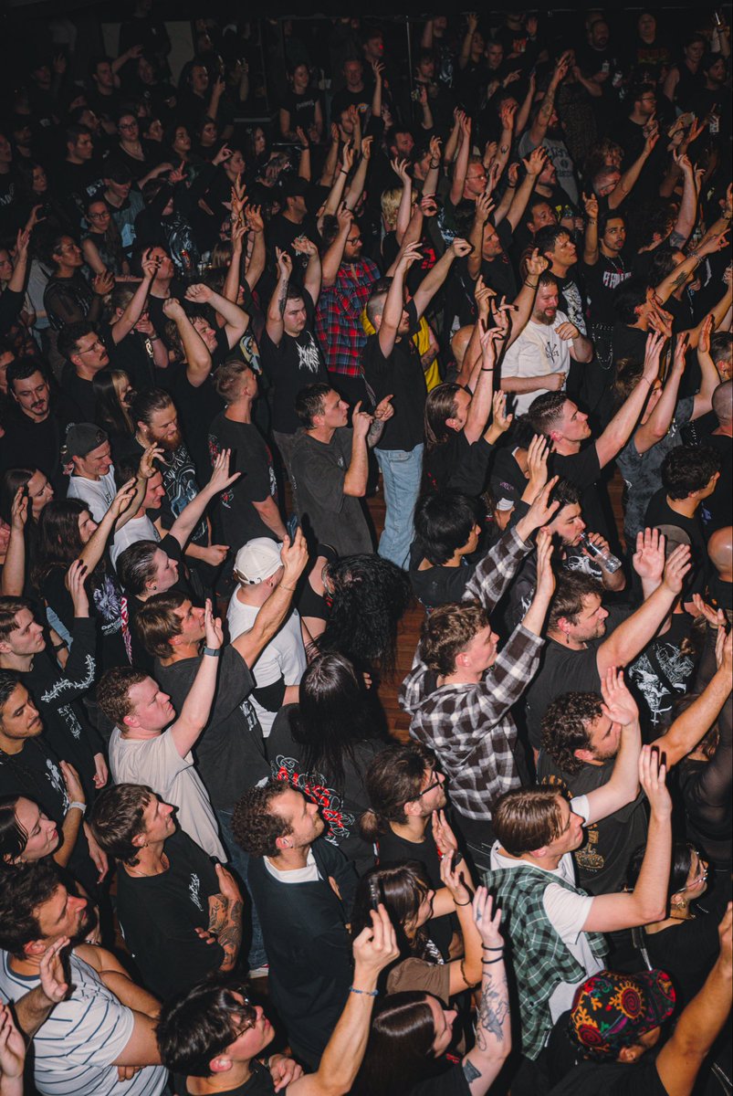 Of Mice & Men tweet media