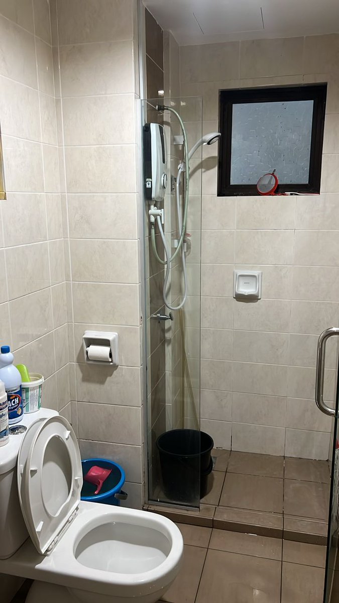 DaveiynNathan's tweet photo. Room for Rent (Preferred Female) - Park 51 Residency Block D

Jalan 51A/241, Seksyen 51A, Petaling Jaya, 46100, Selangor

Available: Asap

10 mins to City University and Lrt Asia Jaya

Rental Details:

Rental: RM 450 included with a parking spot and bills.

Details: PM https://t.co/z0bbtqaMC8