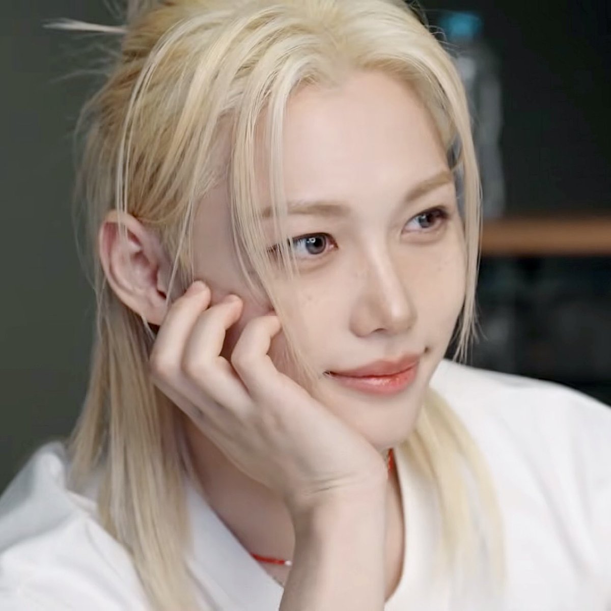 야옹뽁 tweet media