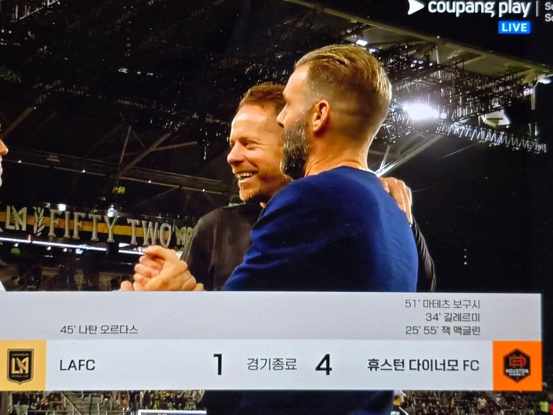 쭈 tweet media