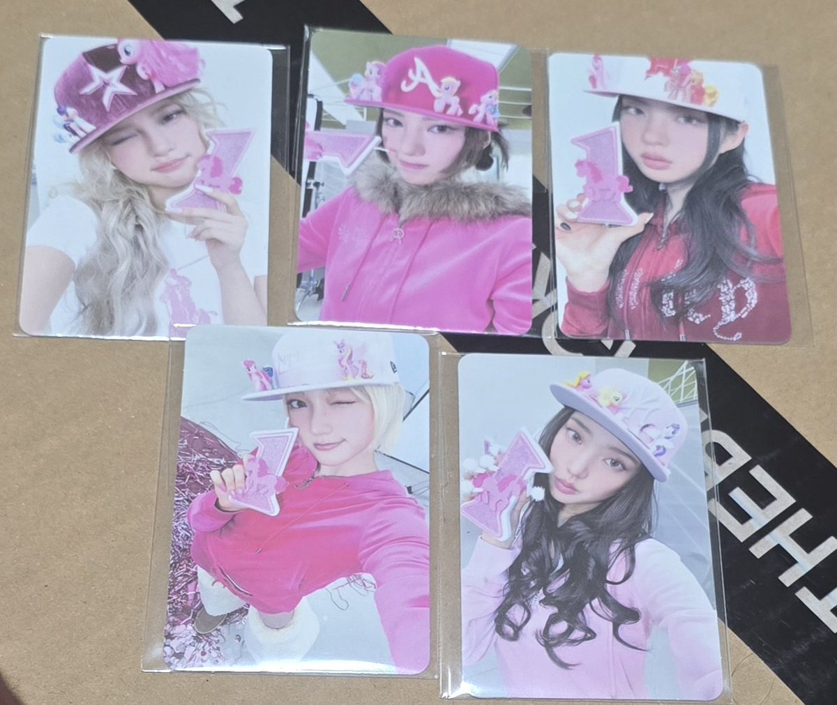 SWassni's tweet photo. 키키 음악방송 투표  이벤트 포카 양도합니다.
판매 SELL

kiiikiii 지유 이솔 수이 하음 키야 wts

DM plz https://t.co/JsABbP2orc