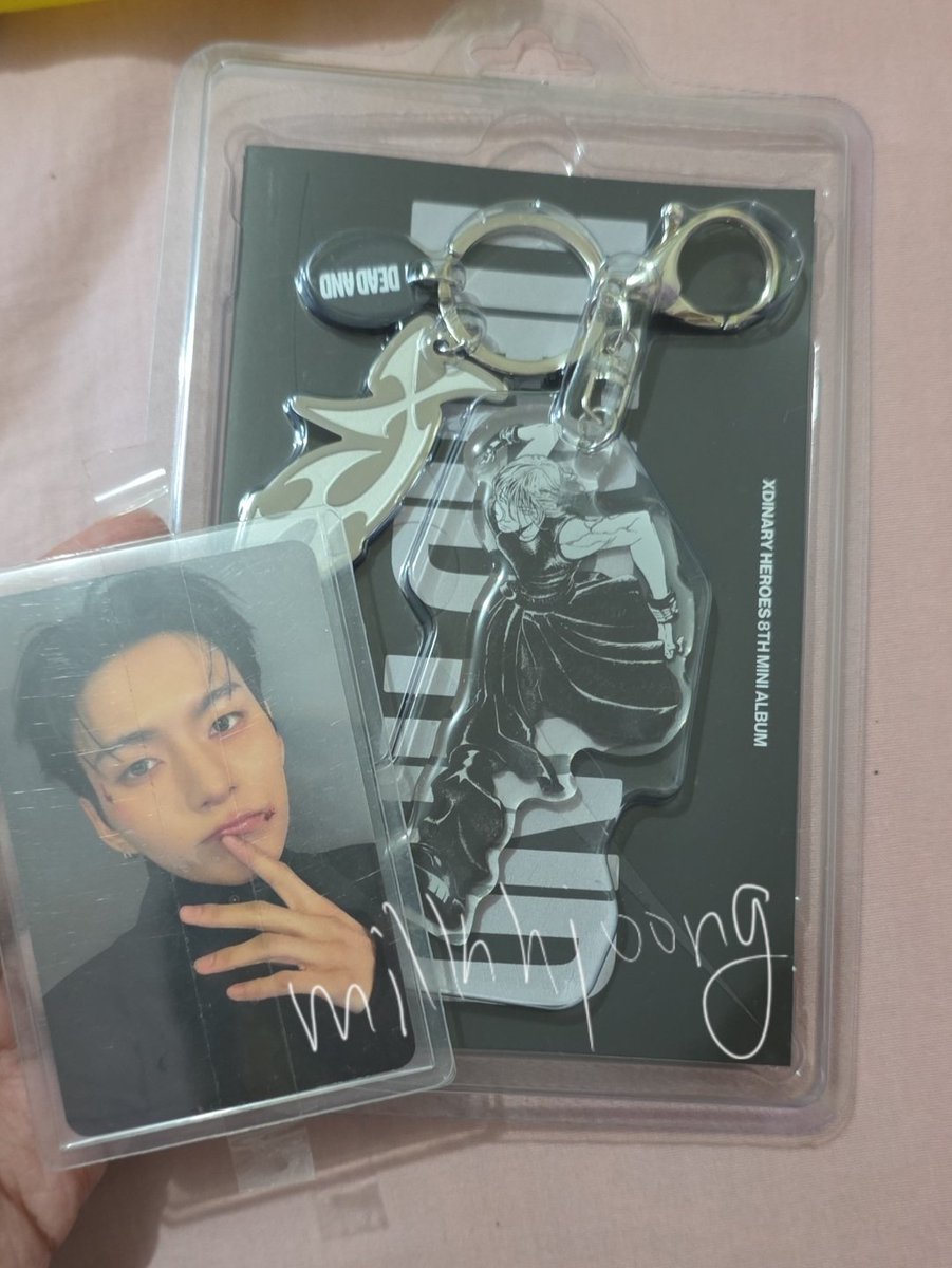 milkhjoong's tweet photo. hello @nanyangiecart ode came home safely! thanks for the smooth transaction 
#tnx_nanyangie #milkhjmail https://t.co/RLElNbrj2f