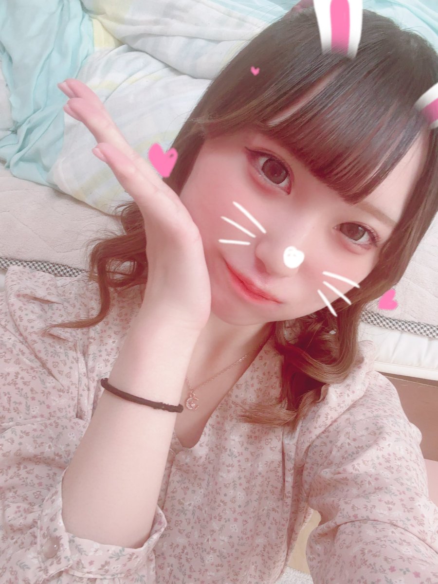 ゆーな tweet media