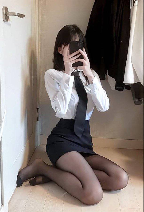 SPitman28859's tweet photo. 라인：gmsjemd   https://t.co/mFMiKgF0aq https://t.co/cEtCdkJfft