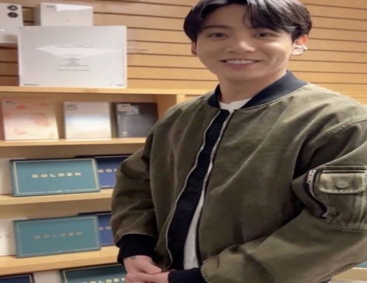 Mar ⊙⊝⊜⁷ VA A VER A BTS tweet media