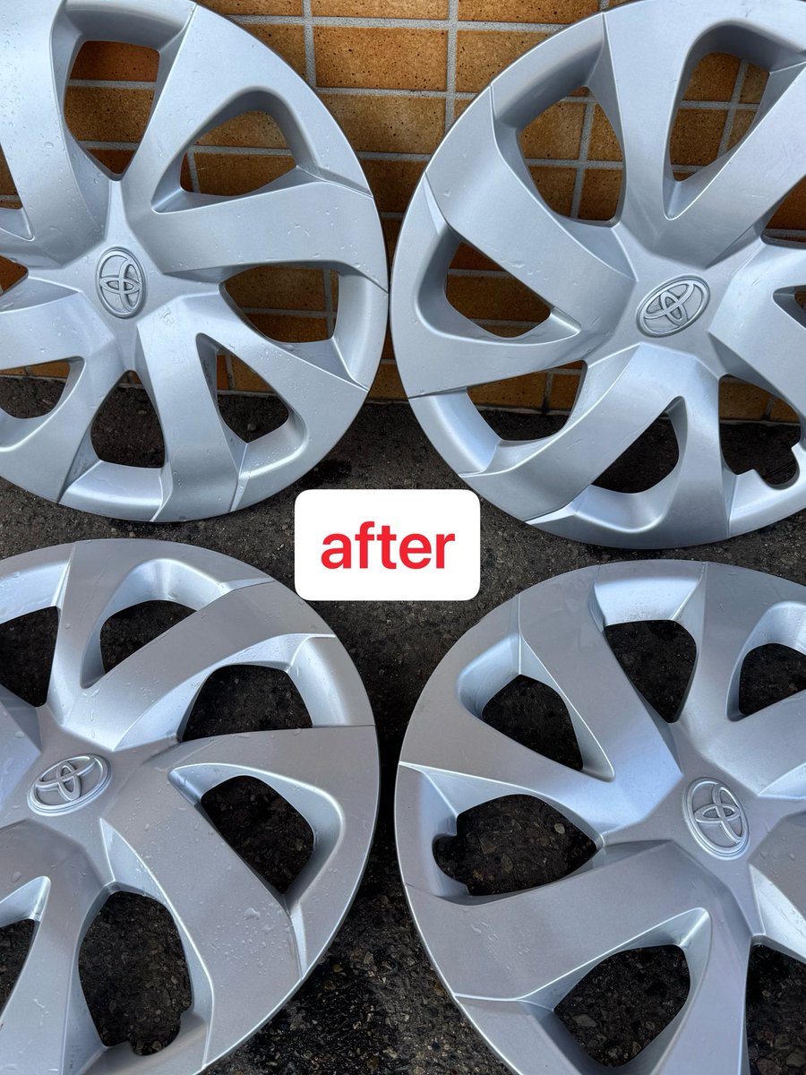 TIREBLAST's tweet photo. 消雪やエンカリで黄色くなってしまったホイールって古臭く見えるし嫌ですよね…
当店では黄色くなったホイールの洗浄もしています。
ホイール持ち込み、車体に着いたままでも出来ますのでお気軽にお申し付け下さい
1本550円～
（メッキやポリッシュには施行出来ません） https://t.co/uuU6MqJHGv