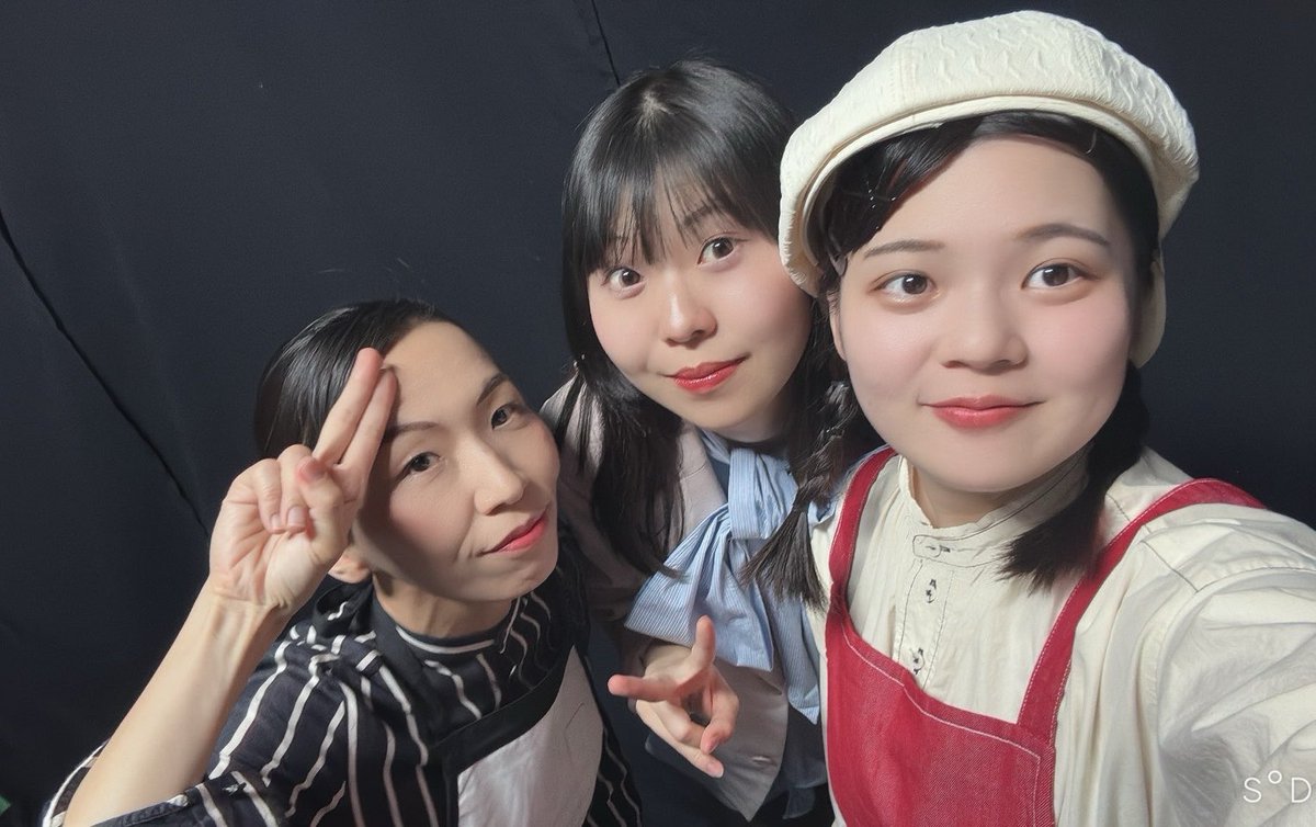 aiq5's tweet photo. 『第十八回 #要迷酒朗読の会 〜契���』終幕いたしました！
ご来場くださった皆様、いいねやリポストでの応援も、本当にありがとうございました✨

公演関係者の皆さまお疲れさまです、ありがとうございました！
またどこかの舞台上で🎀

Aチーム『思い出にリボン』📷 https://t.co/VWixzsJXuU
