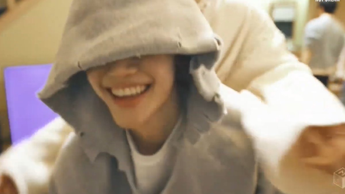 jeno’s fourth cat:
