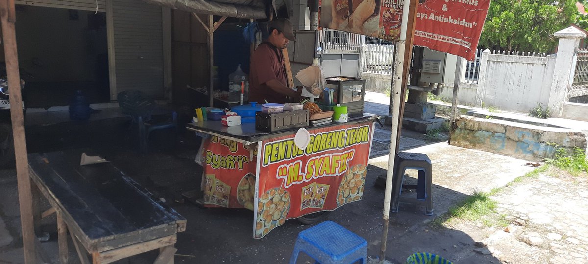 AlatinoAkbar's tweet photo. Jajan pentol goreng seribuan aja iya
Jangan lupa like &amp; subcribe iya

https://t.co/BGV0cWvSmR

#pentolgorengtelur
#pentolgoreng
#pentol
#kulinerpalangkaraya
#palangkaraya https://t.co/noMLQSbFzf