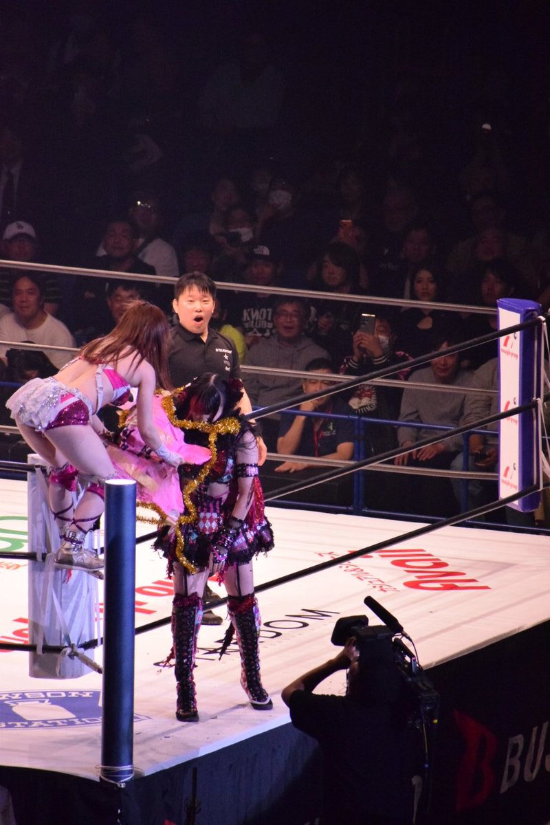neck12177's tweet photo. 2026/4/26
スターダム：横浜アリーナ

入場から試合内容、マイクまで
伊藤麻希は素晴らしかった👏
今後も目が離せない選手です！
思わずTシャツ買いました😂👍
#横浜
#スターダム
#STARDOM
#伊藤麻希 https://t.co/KqfoSTZd8p