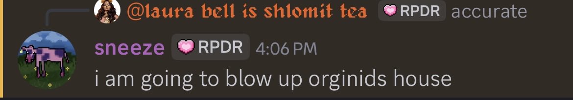 abhstrud's tweet photo. If we all band together we can get @__dragsneeze__ spelling lessons https://t.co/m9p4TD6q48