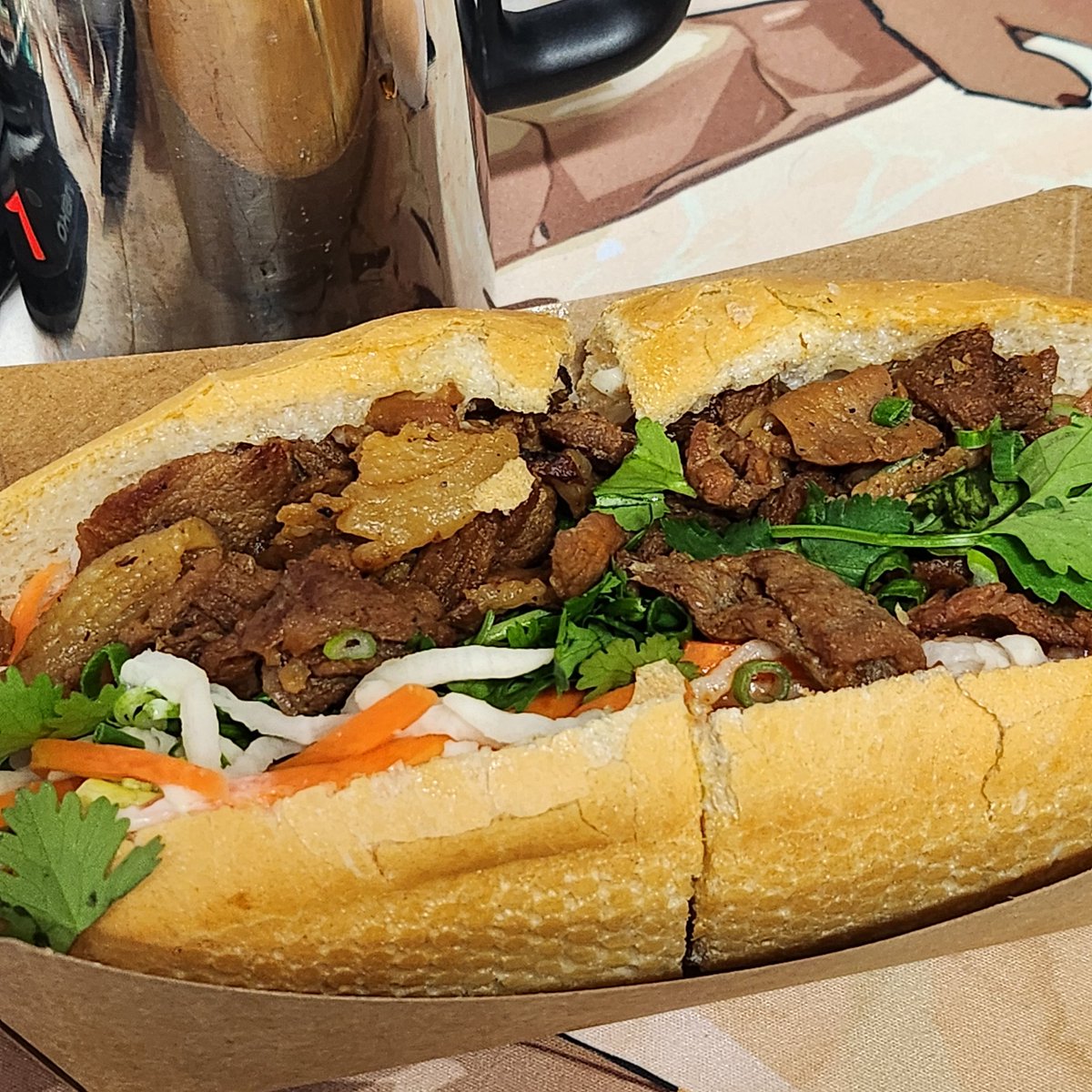 배고파밥줘 tweet media