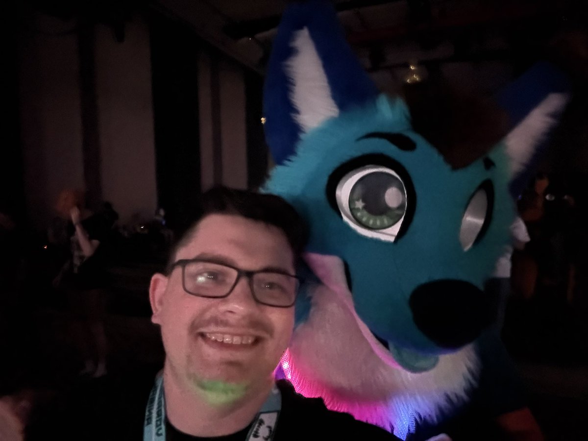 Sawyerdotwolf's tweet photo. Photo with @JesseBlueFox at #FWA2026 https://t.co/0fOwDXLECM