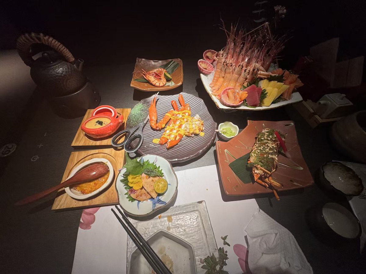Leeeeee5493's tweet photo. 好好生活好好吃饭 https://t.co/z0WiaJzZd4