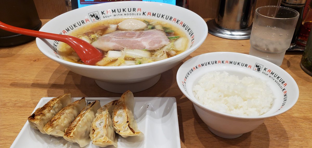 鶴々 tweet media