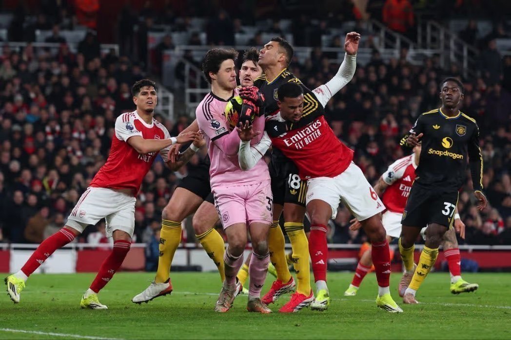 Koerox_sol's tweet photo. @Benjahhhmin @RedandWhiteArse @BBCMOTD We can play this game all day long, lol. https://t.co/MfK7hWez94