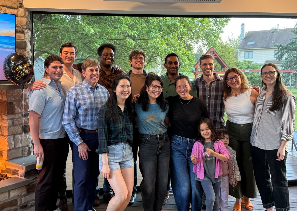 EinsteinUrology's tweet photo. The beginning of the end 🥲
Celebrations are in order for our graduating Chiefs! Ahmed, Julia, and Zafar (not pictured)

Huge thank you to Dr. Anoia-Loftus for hosting the team, and to @jocefuchs and Dr. Hirshberg for the celebrity guest appearances ⭐️ https://t.co/FQcUHDBmEj