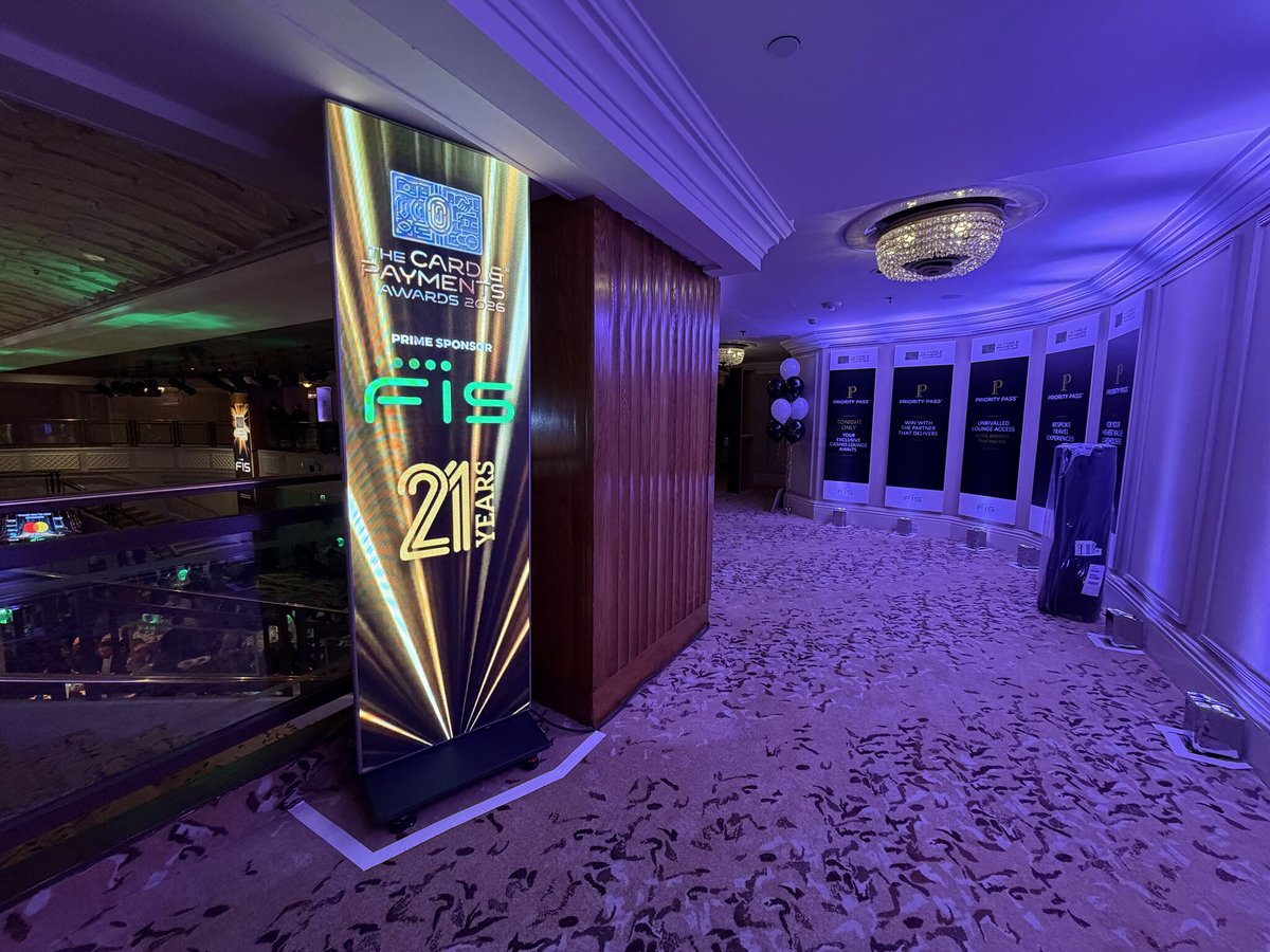 AV Matrix tweet media