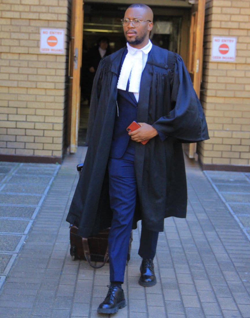 bonga_dlulisa's tweet photo. Commercial Litigator. Courtroom certified. https://t.co/FwswaMiUUj