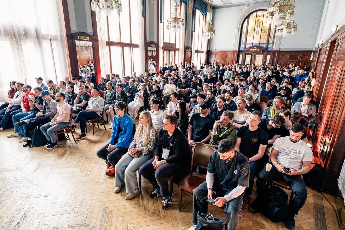 ETHPrague tweet media