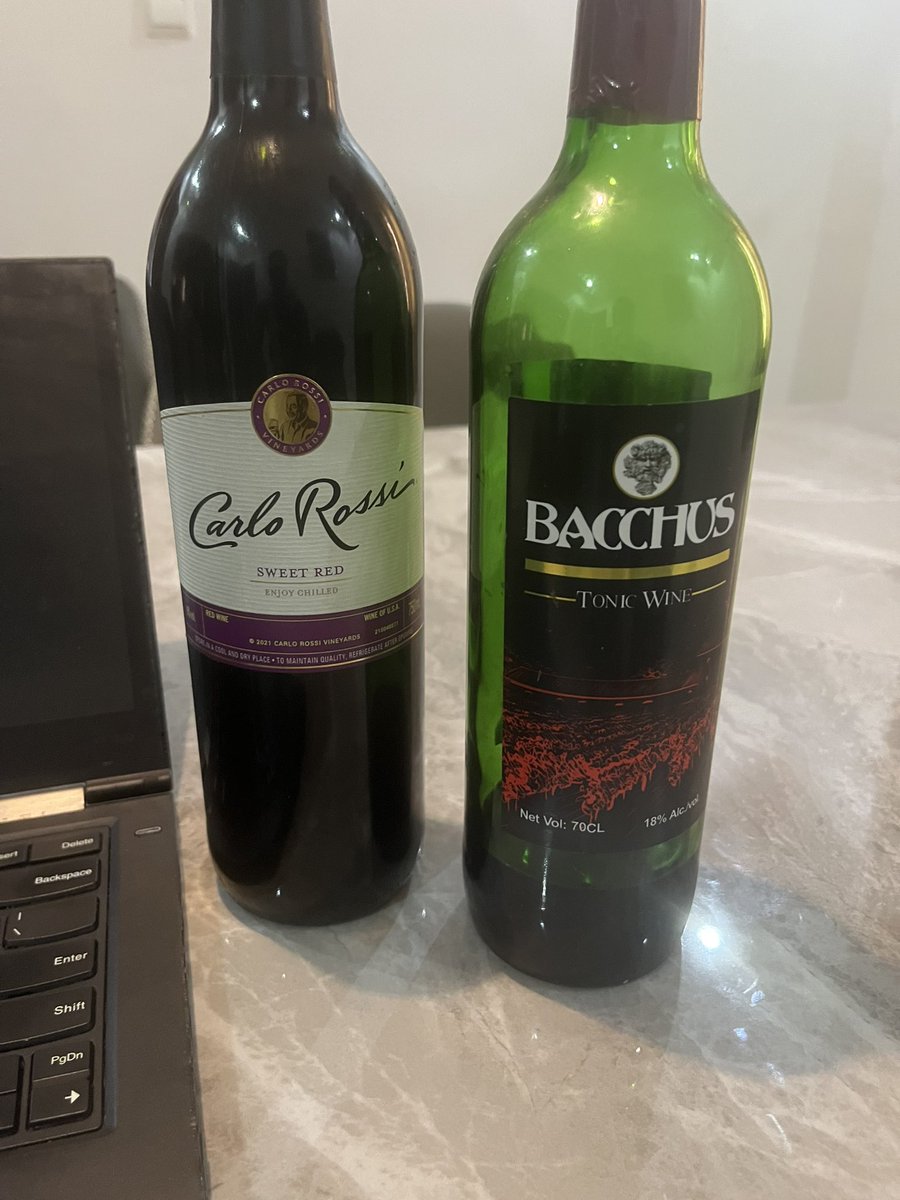 SoNofGRACE70's tweet photo. @CHIZZY_BB I don’t take alcohol,and that’s why I love this set of wine cus it has low percentage of alcohol 😌y’all have a great week 🫶 https://t.co/Qk38e8ZeI4