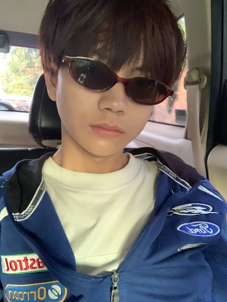 kurooow tweet media