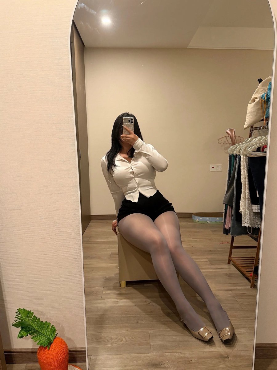 青云 tweet media