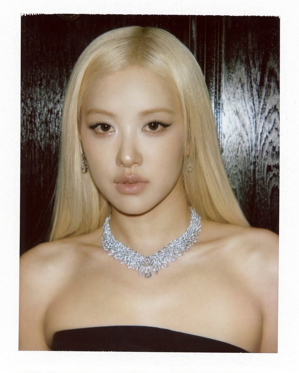 Chaeng. tweet media