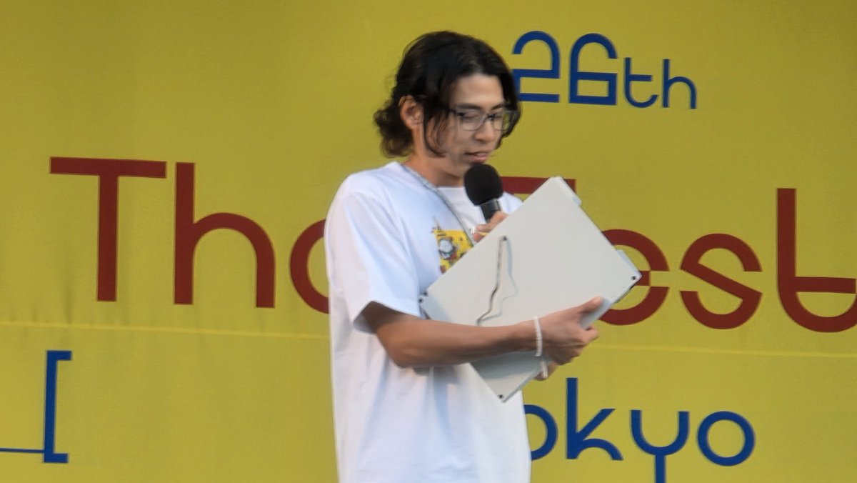 ひとみ tweet media