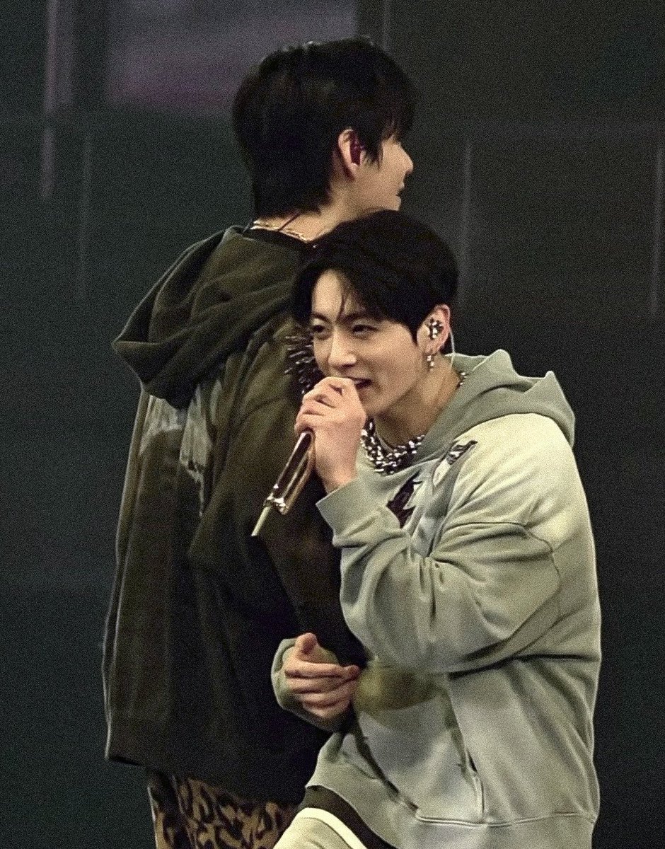 taekook 𑣲𝒌⁷ tweet media