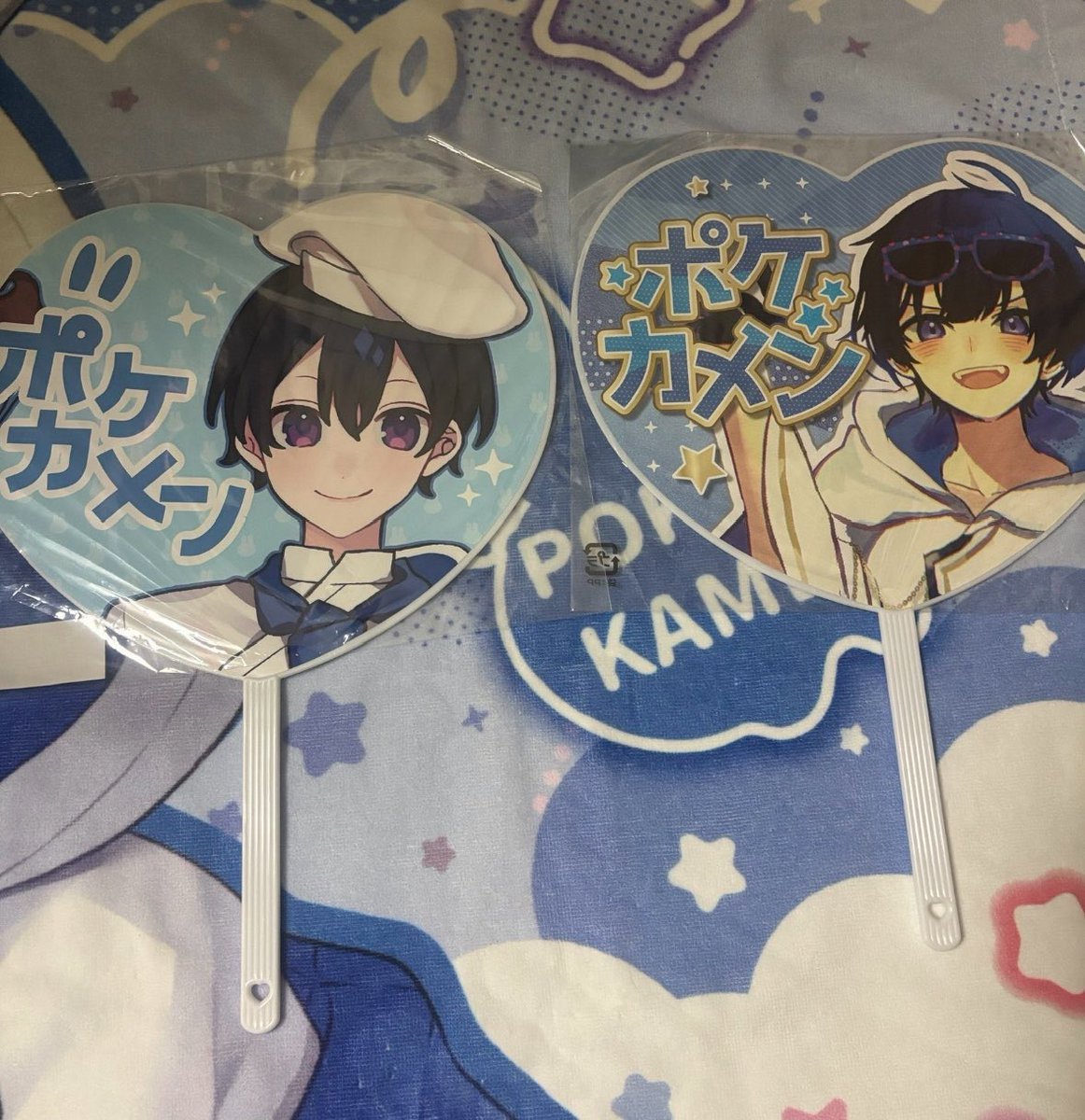 c_xvq2's tweet photo. 譲 画像のもの
求 現金➕送料

はやく手放したいためお値段はおまかせいたします。CD、缶バは傷ついているものがあります。また、これ以外にもFCぬいもございます。

 #ちょこらびグッズ買取  #ポケカメングッズ買取  #ポケカメングッズ交換 https://t.co/GRlD9nbQWY