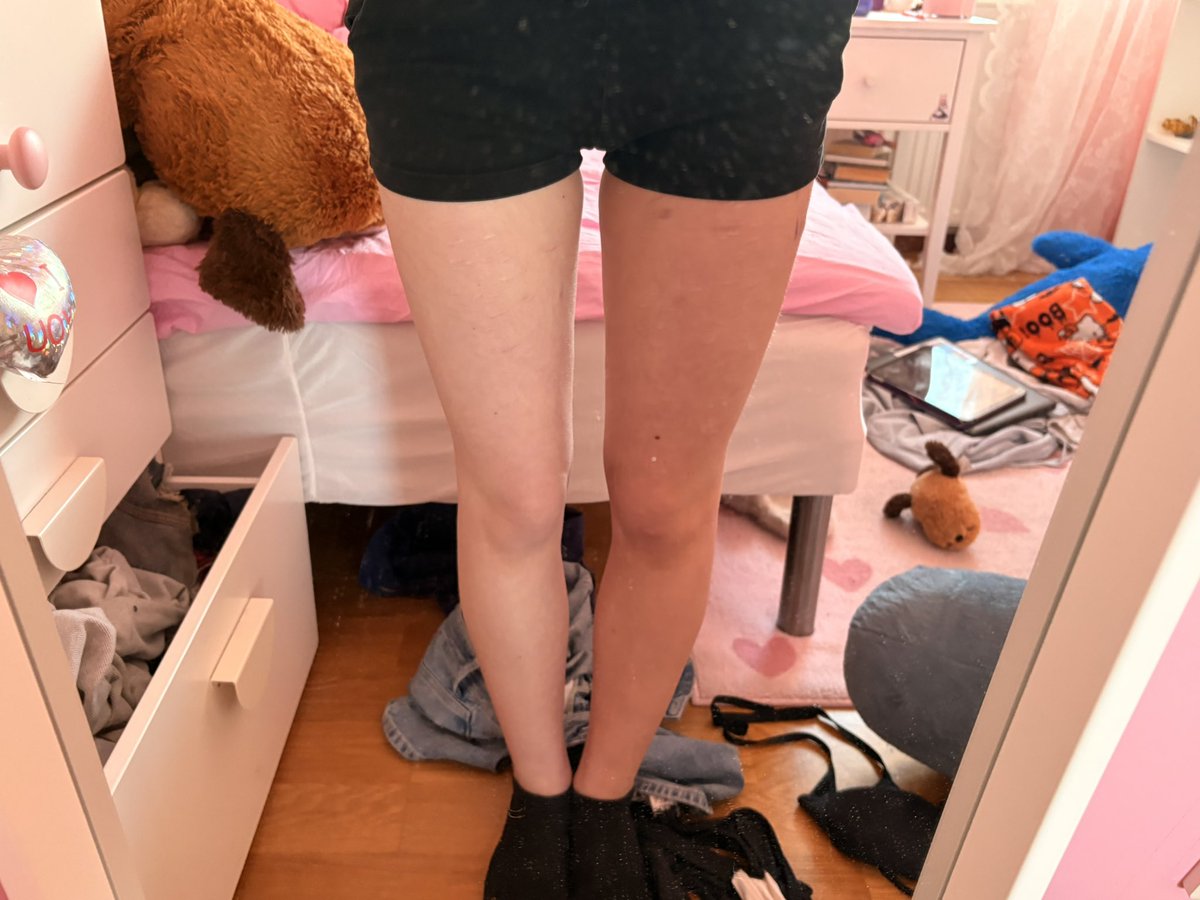 bassvicitm's tweet photo. Binged  ao  hard  i  started  my  period  yestersay…
Now  fasting  and  doing  cardio https://t.co/FDIzKMozGs