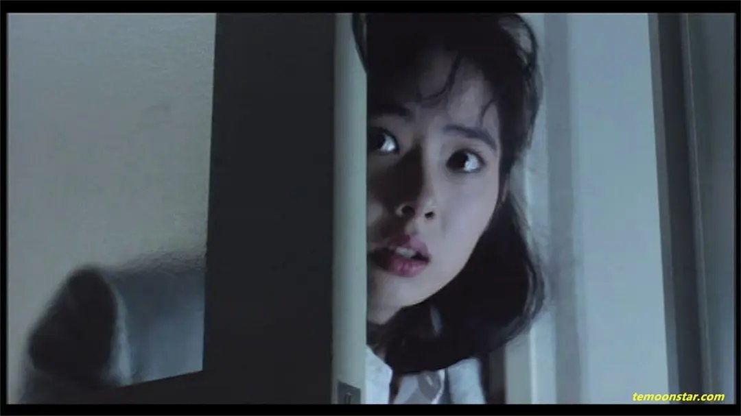 aerly's tweet photo. 田中梢1967生于日本，目前可见的作品有《绝顶5秒前》、《女豹Mehyo.1985》两部，人长得不算十分靓丽，身材却十分出众，两部电影表现十分大胆，还是高清。。https://t.co/VmAjSk6tS5 https://t.co/SErfMOFVCN