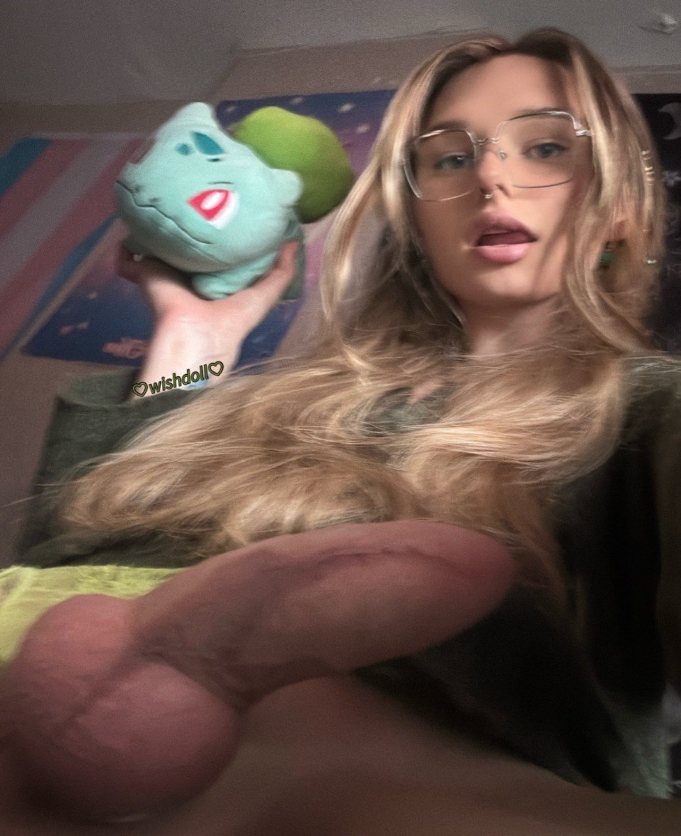 tswishdollxo tweet media